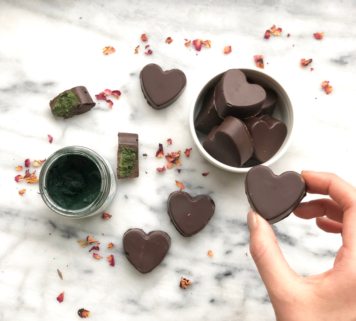 Matcha Spirulina Dark Chocolate Hearts | We Are The New Farmers